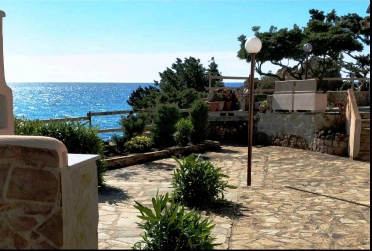 Villa Vera Trifamigliare Con Ingresso Diretto 20 Mt Al Mare Clima Wi-Fi Bbq كالا ليبيروتو المظهر الخارجي الصورة